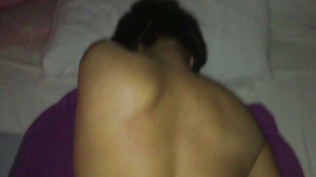 Cornudo viendo a Vanessa Naughty viejas cojiendo con jovenes tomando una BBC