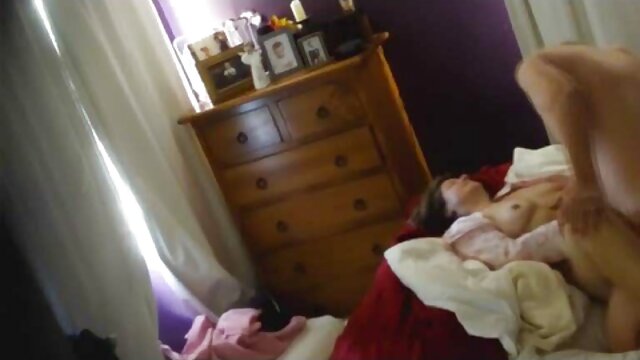 Masturbándose bdsm sumisa viejas con jovenes xxx azotada duro